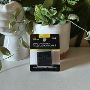 L’Oreal Dual makeup Sharpener